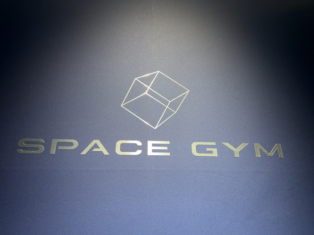 スペースジムのロゴ